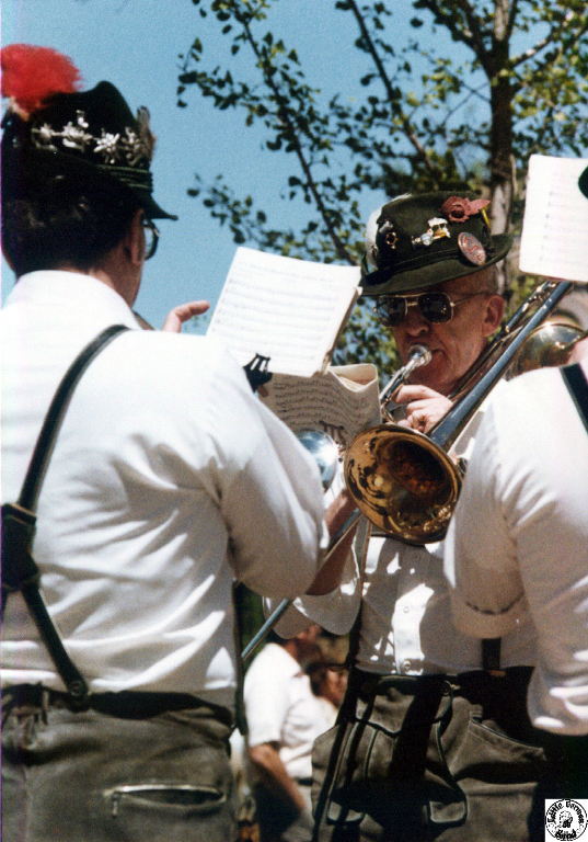 1981 04 15 05 Fayetteville Mall.jpg
